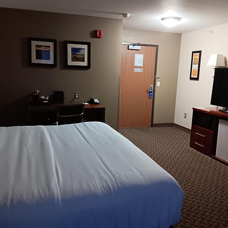 Comfort Inn & Suites Sterling Bagian luar foto