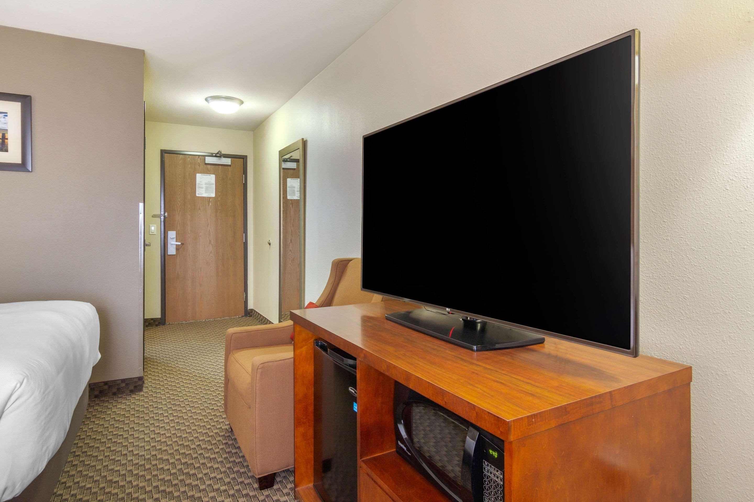 Comfort Inn & Suites Sterling Bagian luar foto