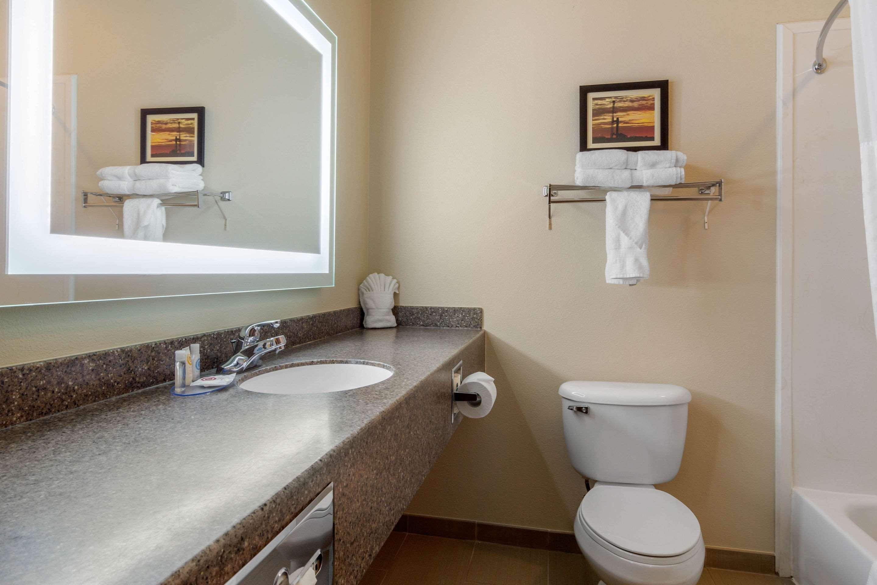 Comfort Inn & Suites Sterling Bagian luar foto