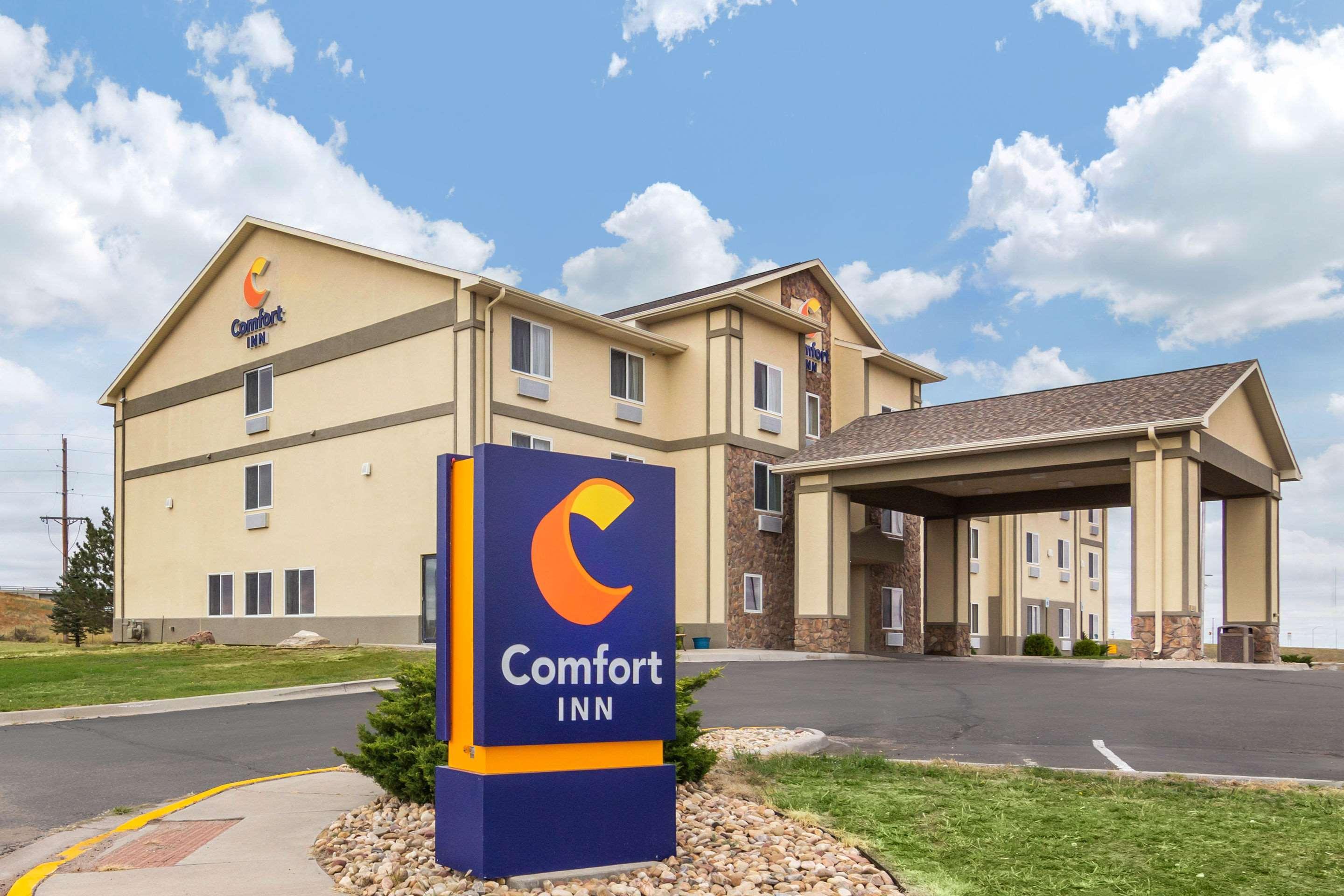 Comfort Inn & Suites Sterling Bagian luar foto