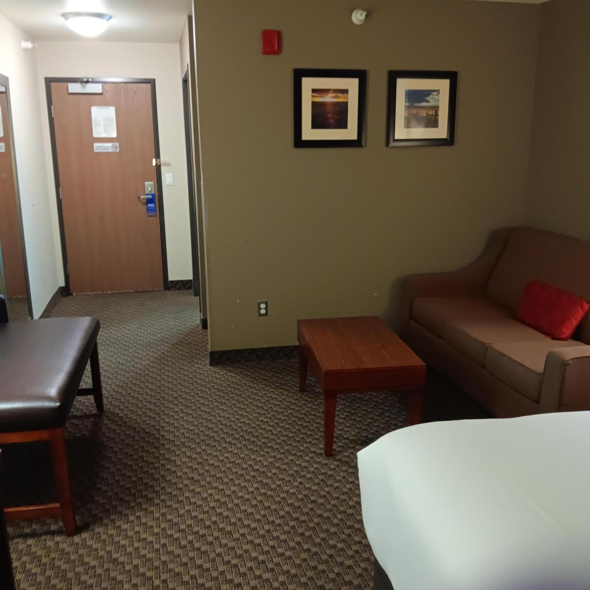 Comfort Inn & Suites Sterling Bagian luar foto